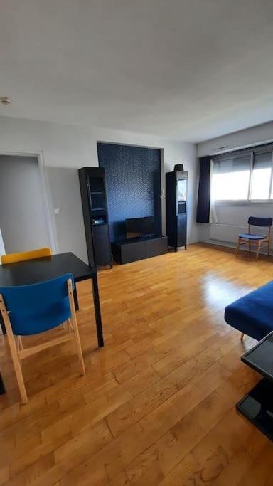Appartement 2 Pieces Tres Lumineux La Garenne-Colombes Extérieur photo